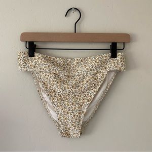 Billabong floral swim bottoms